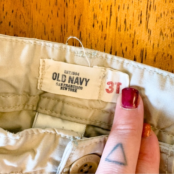 Old Navy • Cargo Pants - Picture 5 of 6